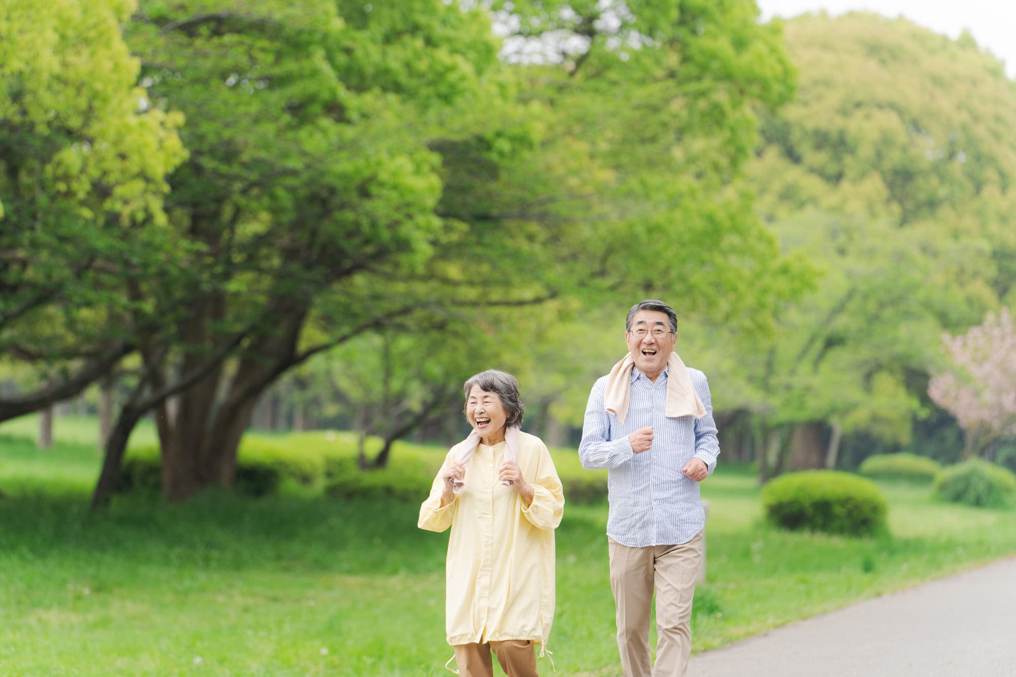 幸齢社会とは？実現に向けた取り組みや推進される背景などをわかりやすく解説！